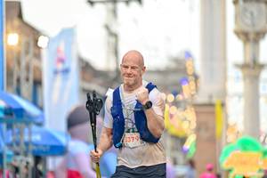 BIB: 6379
                            <button type="button" onclick="openModal(24883621)" class="btn btn-primary btn-sm float-right btn-popup" data-toggle="modal" data-target=".modal-high-quality">
                        <i class="fas fa-shopping-cart"></i> Add to Cart
                    </button>
                                            <button type="button" onclick="isThisMe(24883621, true)" class="btn btn-success btn-sm float-right btn-popup btn-isme hidden" data-toggle="tooltip" data-placement="bottom" title="นี่คือรูปของคุณใช่ไหม คลิกที่นี่เพื่อเอาเข้าอัลบั้ม">
                        <i class="fas fa-plus"></i> Add to album
                    </button>
                    <button type="button" onclick="isThisMe(24883621, false)" class="btn btn-warning btn-sm float-right btn-popup btn-isnotme hidden">
                        <i class="fas fa-ban"></i> Remove from album
                    </button>